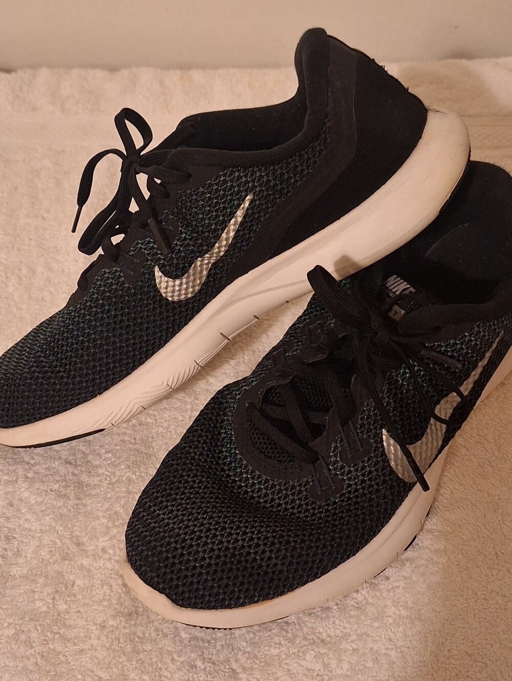Nike Women’s Flex TR 7 Cross-Training Shoes – Black/White